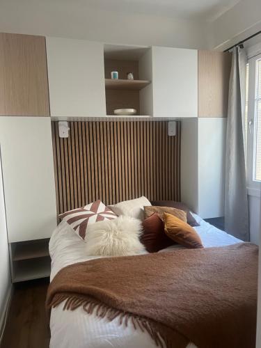 Fort Carré & Yachts View 2Bed Apartment in Old Antibes photo 8