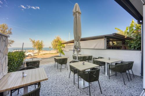 Sunrise Beachfront Residence II