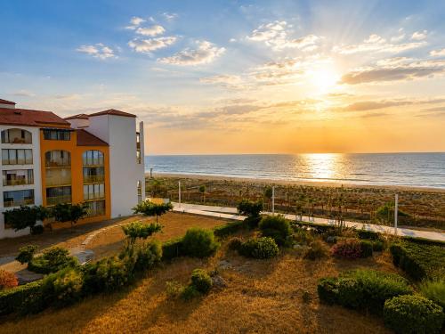 Studio vue sur mer les pieds dans l'eau
