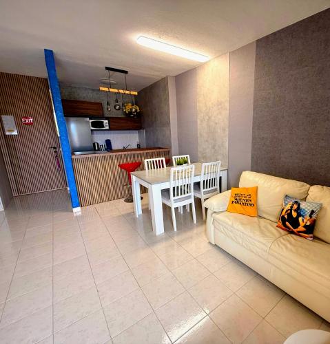 Skyline View Apartment - FREE PRIVATE Parking HIGH speed Wi-Fi