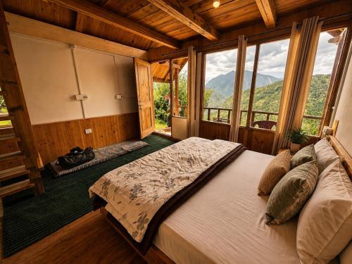 Gallery image of The Woodstone Farmstay Sainj Valley in Sainj