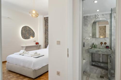 Aeon Luxury Apartment