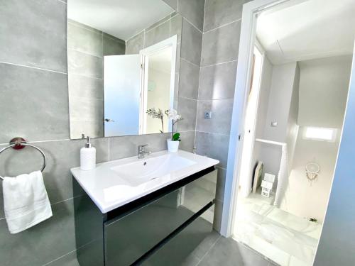 VIME IV Marbella East Swimming POOL, GYM & SPA