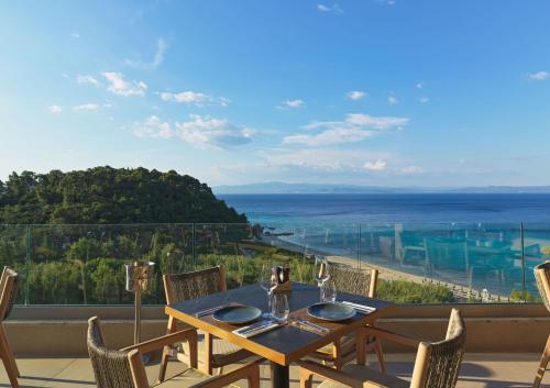MERAVIA Leonardo Limited Edition - Adults Only — Sea view