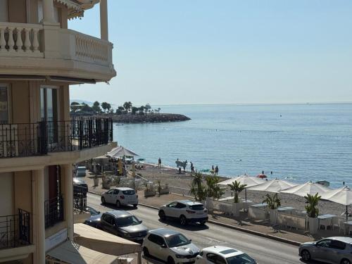 Victoria Beach Front de Mer Luxury Apartment