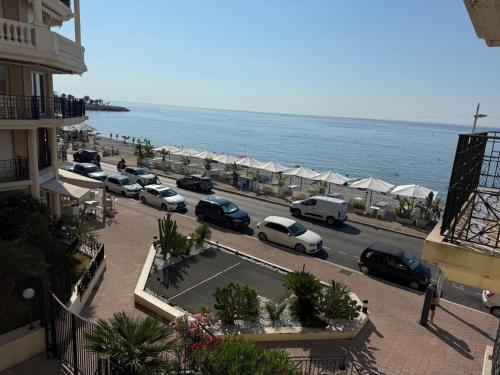 Victoria Beach Front de Mer Luxury Apartment