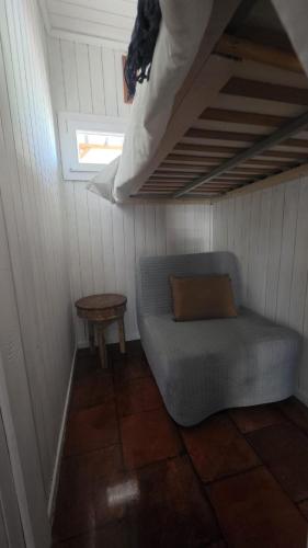 Casa Feia Hostel