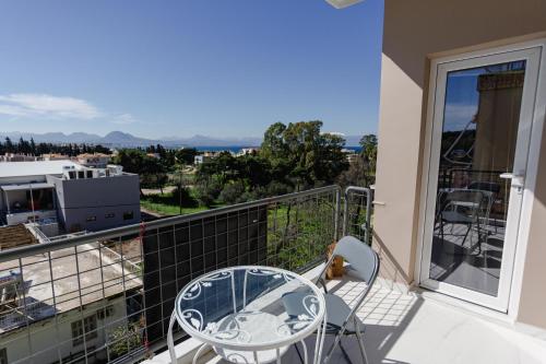 EVE's house 4 - penthouse close to beach