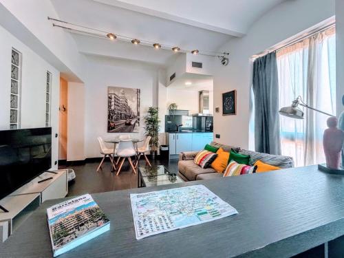 Loft and Flat by Imma & Edu