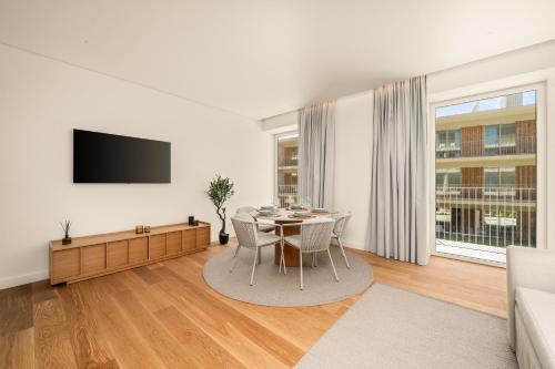 Beachfront 2 Bedroom Apartment in Quarteira