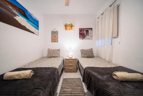 ROCKIN' VIEW COSTA ADEJE - 2 br, great terrace, parking, pool