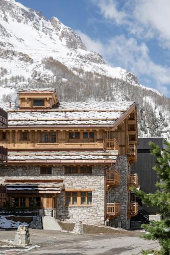 Chalet Rose