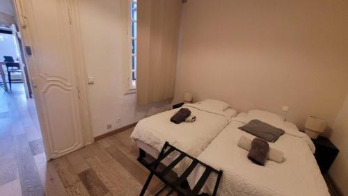 Appartement centre historique place Jean Jaurès climatisé 6 couchages avec parking