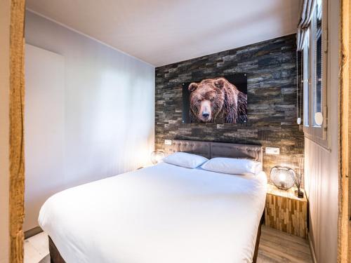 Appartement rénové, ski aux pieds, parking inclus