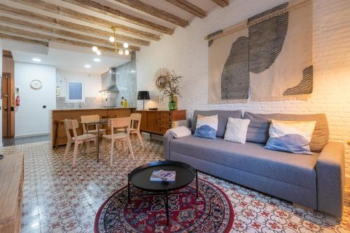 Almodovar Apartment Barcelona