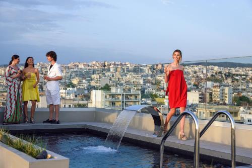 ONOMA Hotel — Pool view