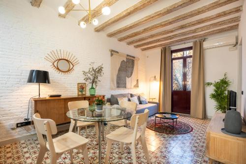 Almodovar Apartment Barcelona