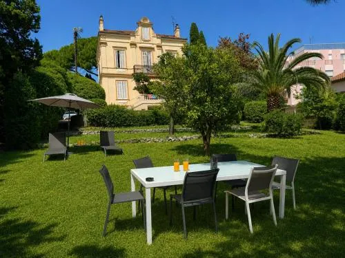 Oasis Secrète à Cannes - Prestigieuse Villa Historique Jardin Ombragé Centre et Plages à Pied photo 1