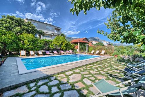 Villa Apartments Duje