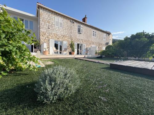 Sea Floor - Beachside Studio in Lapad