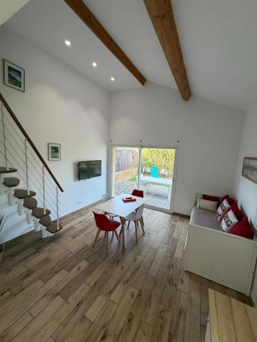 Presqu ile de Giens Maison T3 avec jardin et climatisee
