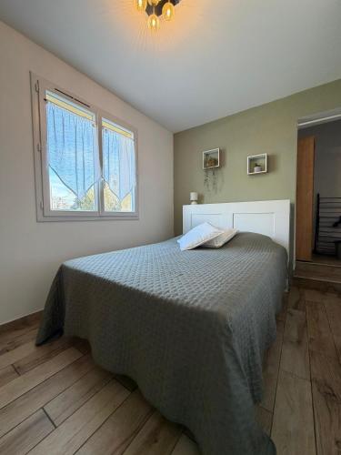 Presqu ile de Giens Maison T3 avec jardin et climatisee