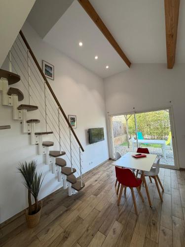 Presqu ile de Giens Maison T3 avec jardin et climatisee