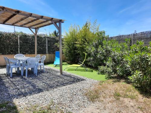 Presqu ile de Giens Maison T3 avec jardin et climatisee