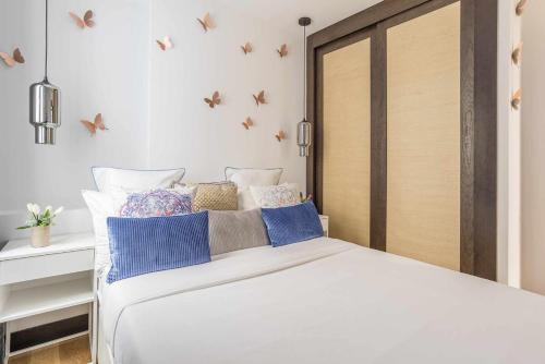 Prado by SkyKey - Monthly rates available