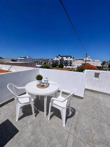Marina Central Hideway