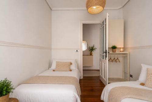 Premium Centro Bilbao free parking