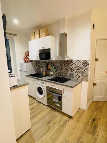 Bel appartement avec toit-terrasse, 2 chambres, centre ville de Nice