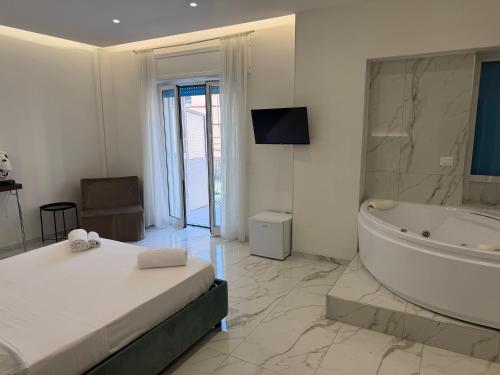 Emerald Rooms