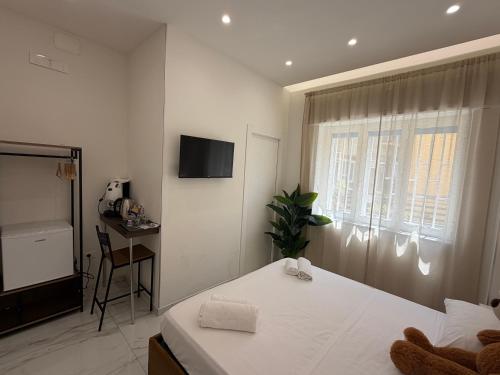 Emerald Rooms
