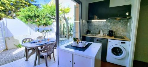 Le MARINE Rez de Jardin direct Plage Parking Privé Climatisé