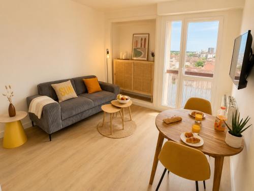 " Le Perchoir Bonnefoy " Vue - Wifi - TV