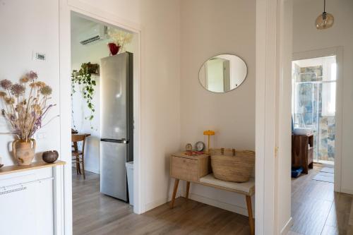 Camera Matrimoniale con bagno privato-struttura condivisa con Host-CASA ENEA