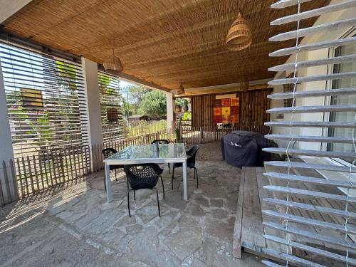 villa avec 200m de jardin privé la sablhyeres