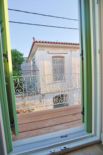 Makaros Nissos Appartments Harbour