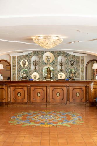 Grand Hotel La Favorita — Property building