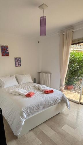 Le Grand Jardin d'Azur - Antibes - 130 m2 jardin, piscine, parking - 6-8 personnes