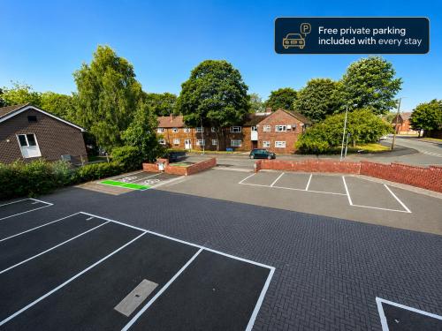 Bridge Court by Sterling Edge - Stylish 1-Bed Apartments with Balcony or Private Garden and Free Onsite Parking photo 13