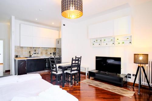 Luna Boutique Apartment