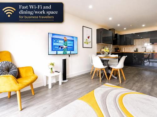 Bridge Court by Sterling Edge - Stylish 1-Bed Apartments with Balcony or Private Garden and Free Onsite Parking photo 3