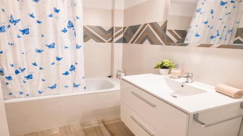 Aroca loft