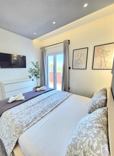 Luxury Garden Penthouse *MK*