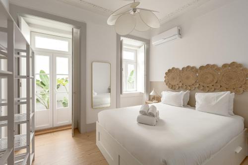 Avenida Boutique Apartments