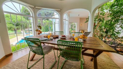 Villa Maria - Private Pool & Golf Course View