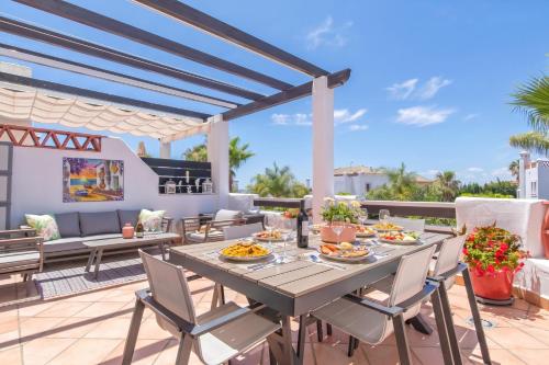 Sunset Boutique Resina Golf - Happy Rentals