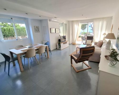 Villa Jazmin For 8 With Swimming
